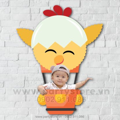 Chibi ghép mặt bé với Gà Con Khinh Khí Cầu