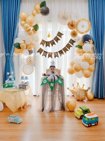 Set bong bóng trắng gold vương miện
