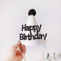 Nón sinh nhật vải nỉ màu trắng chữ Happy Birthday đen