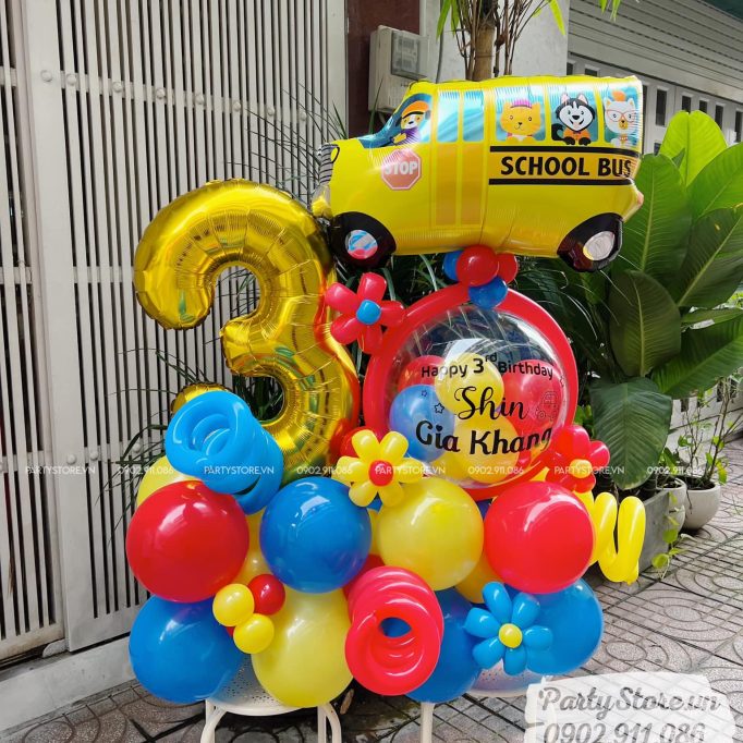Trụ bong bóng sinh nhật tạo hình tone màu đỏ vàng xanh