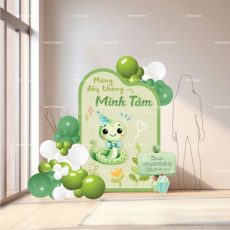 Phông cứng formex sinh nhật thôi nôi tuổi Rắn tone xanh bơ trắng cho bé trai