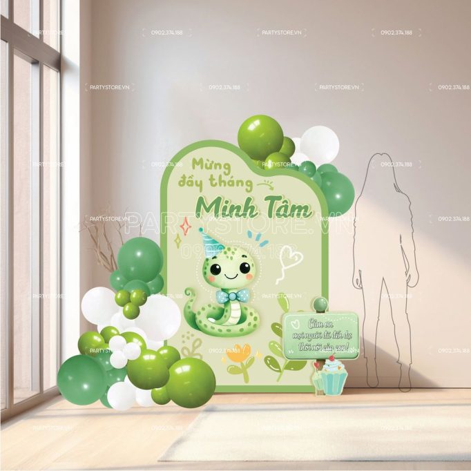 Phông cứng formex sinh nhật thôi nôi tuổi Rắn tone xanh bơ trắng cho bé trai